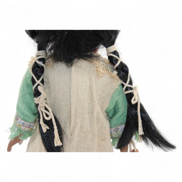 Native American-Inspired Porcelain Doll With Beaded Accessories Dreamcatcher & B - Picture 11 of 12